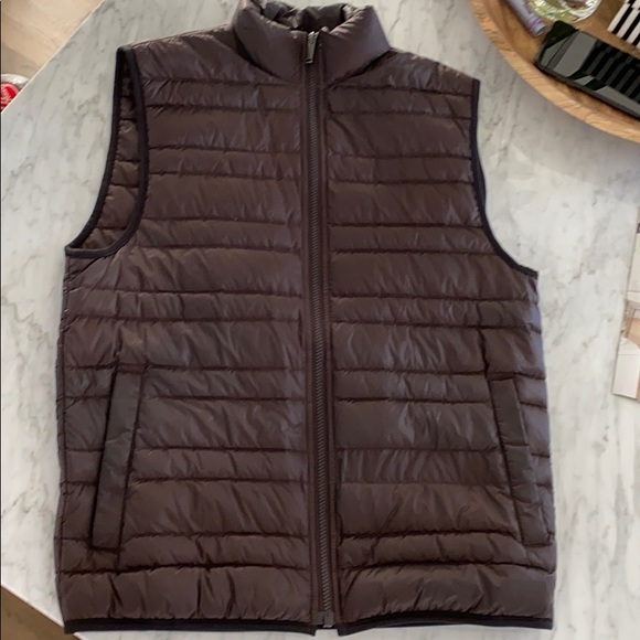 MICHAEL KORS PUFFER VEST - Picture 1 of 5